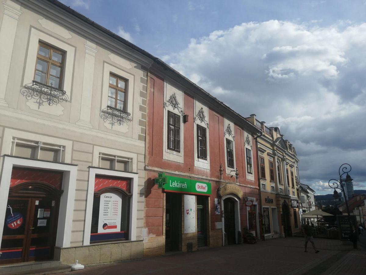 Apartman U Klavdie Banska Bystrica Ngoại thất bức ảnh