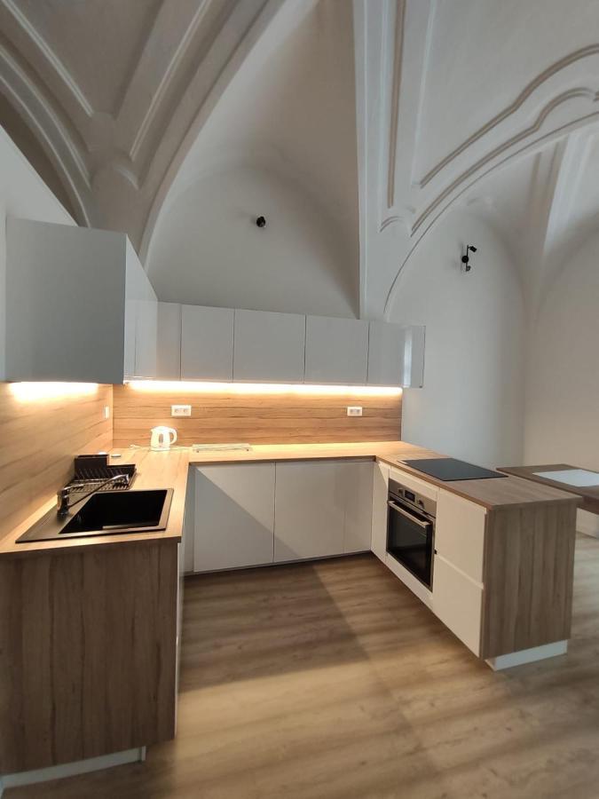 Apartman U Klavdie Banska Bystrica Ngoại thất bức ảnh